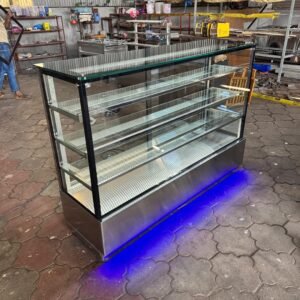 BAKERY DISPLAY COUNTER