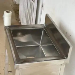 stainless steel sink