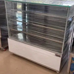 glass bakery snacks display counter